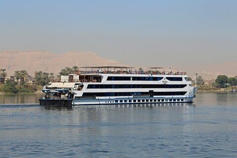 4 dage 3 nætter Nile Cruise fra Aswan til Luxor med Abu Simple