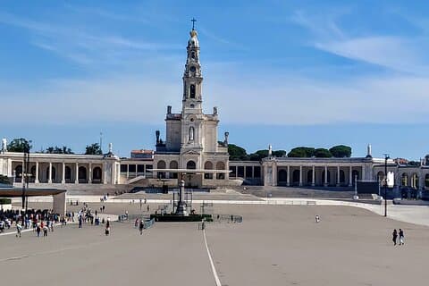 Private Tour durch Fatima, Batalha, Nazaré, Obidos