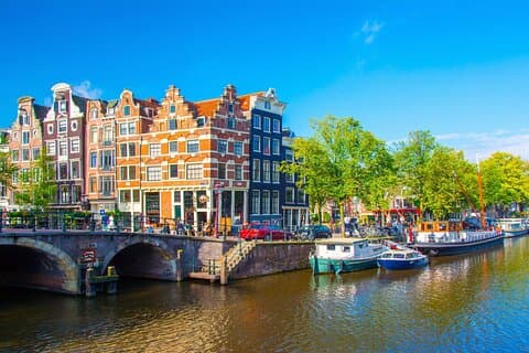 Visita guiada privada a pie por lo más destacado del casco antiguo de Ámsterdam
