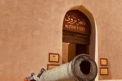 Heldags gruppetur på Nizwa