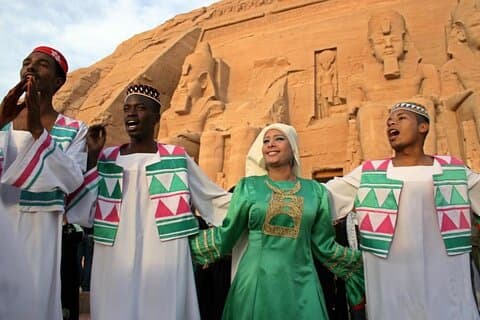2 jours à Assouan et Abou Simbel depuis Hurghada avec transferts