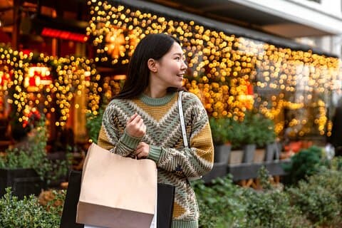 Vevey’s Private Holiday Charm: A Festive Lakeside Stroll