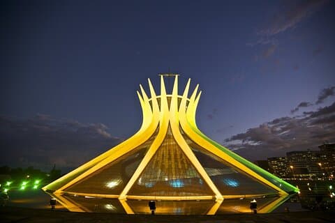 Private Transfer from BSB to any point within Brasilia's city