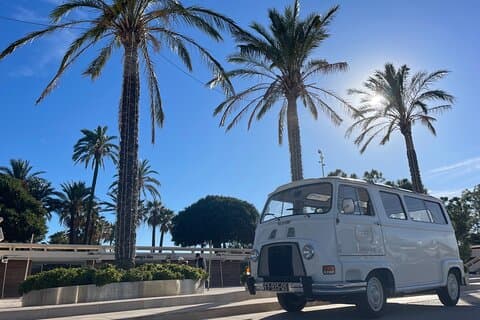Utflykt till Cannes och Antibes i en vintage skåpbil