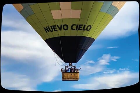 Volo in mongolfiera CDMX, colazione, ritiro e visita a Teotihuacán