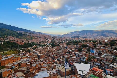 Graffiti privat rundtur till Comuna 13 Medellín