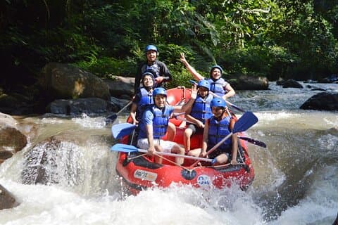 Forfaits rafting sur la rivière Ayung à Bali et spa à Bali