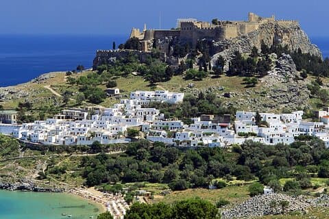 Tour panoramico della città privata del villaggio di Lindos e delle sorgenti di Kallithea