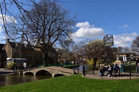 London : Utforska Cotswolds från London med privat svart hytt