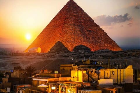 ギザのピラミッドでの音と光のショー