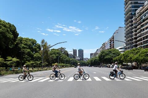 Excursion à vélo en petit groupe North BA : Palerme, Recoleta et City Parks