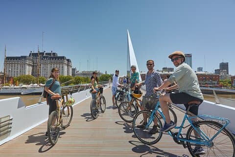 少人数制南BAバイクツアー：サン・テルモ、ラ・ボカ＆プト・マデロ