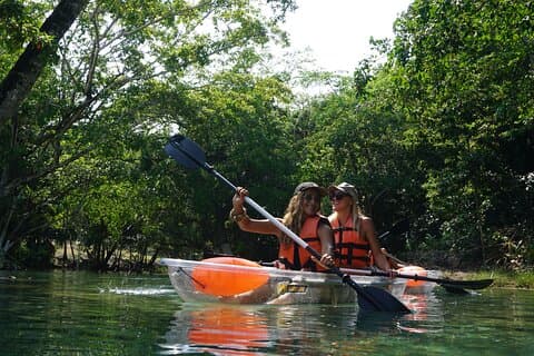 Privat Clear Kajak vid Bacalar Lagoon