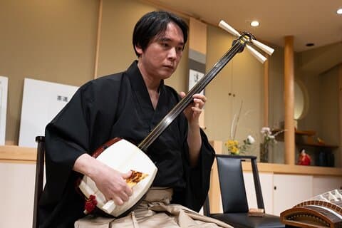 Leçon de musique traditionnelle japonaise Tsugaru Shamisen à Tokyo