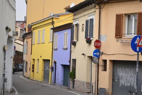 Rimini Scavenger Hunt & Highlights Self-Guided Audio Walking Tour