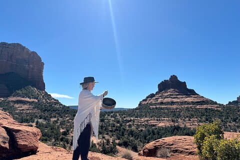 Reiki e guarigione con il suono sulle Red Rocks di Sedona