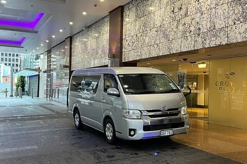 Privat Mini Van Transfer fra Auckland Lufthavn til Auckland City