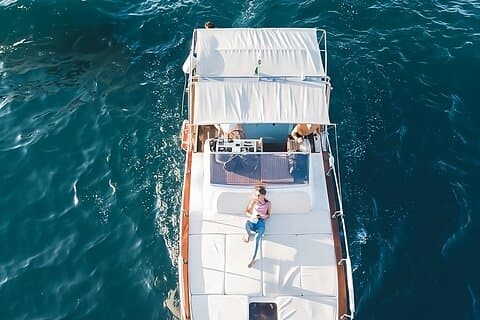 Tour di un'intera giornata da Sorrento a Capri