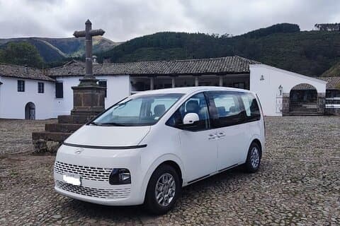 Privé transfer IN of UIT Hotel-Aiport Quito of Aiport-Hotel