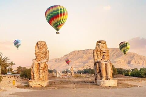 Excursão autoguiada Luxor Hot Air Balloon West Bank and Felucca