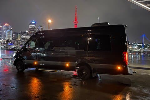 Auckland Airport Luxury Shuttle - Private Transfers