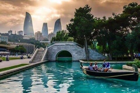 3 Nights Private Cultural Baku and Absheron Tour
