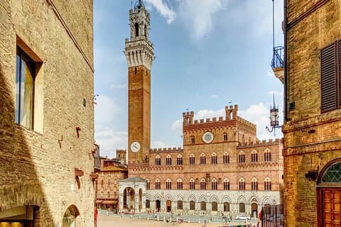 Pisa, Siena, San Gimignano og Chianti: Toscana-dagstur med minivan