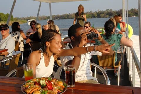 Crucero con desayuno en Zambezi