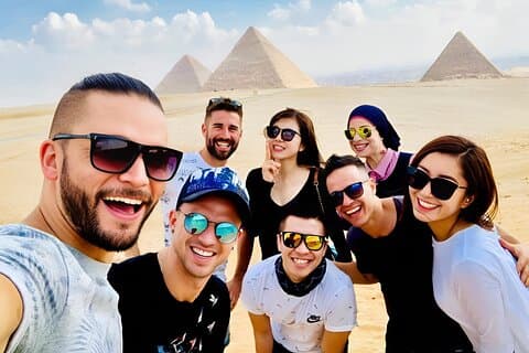 Private Kairo-Tagestour: Gizeh-Pyramide, Sphinx, Zivilisationsmuseum