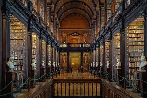 Book of Kells, Dublin Castle, Igreja de Cristo