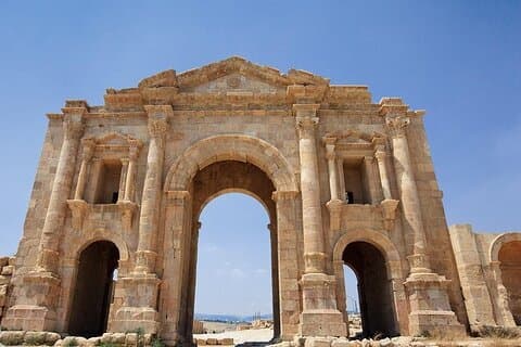 Full Day Private Tour in Jerash Ajloun and Umm Quais