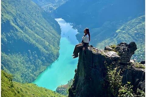 2 Days Private Ha Giang Loop Motorbike Adventure