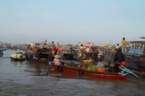 Mekong Floating Market: Join with Local Life 2 Days (No Hotel)