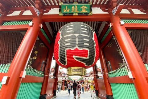 Tour privato a piedi di Asakusa (con esperienza giapponese opzionale)