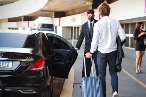 Private Oneway Airport Transfer London Heathrow Airport To London