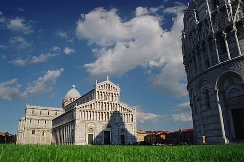 De Florença: Excursão privada de minivan para Pisa e Vinci