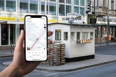 Berlinmuren: En selvstyrt lydtur i sentrum