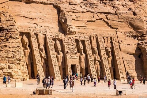 2 Dagen Tour van Luxor naar Abu Simbel inclusief toegang& Lunch