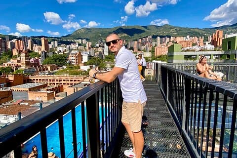 Tour Privado de Día Completo en Medellín + Clase de Español Opcional