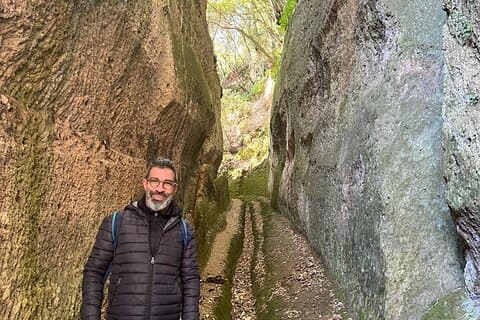 Pitigliano i fodsporet af etruskerne: Vandring og vinsmagning