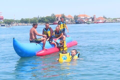 Bali watersporten en Ubud Village all-inclusive tour