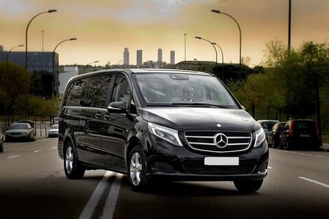 Arrivo Trasferimento privato da Cali Airport CLO a Cali City con Minivan
