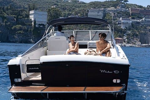 Privat Capri og Positano båttur fra Sorrento-Positano-Capri