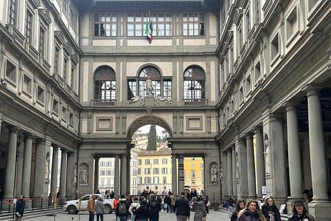 Visita guiada para pequenos grupos pela Galeria Uffizi