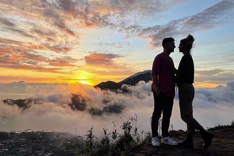 Trekking / caminhada ao nascer do sol no Monte Batur, fontes termais privadas e naturais