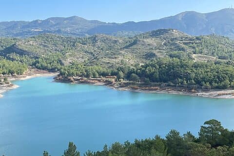Apolakkia Dam 15 km Begeleide wandeltocht + Lunch & Drank