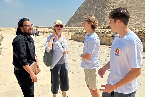Privé dagtour Piramides Sfinx en het Grand Egyptian Museum