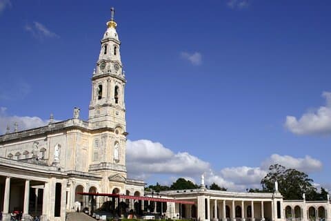 Fatima, Óbidos, Nazaré og Batalha - Heldags privat tur