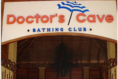 Private Doctor's Cave Beach e Hip Strip Adventures Pe. Baía de Montego