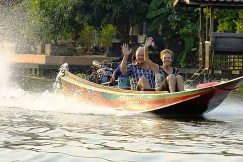 Excursion en bateau-fusée à Bangkok